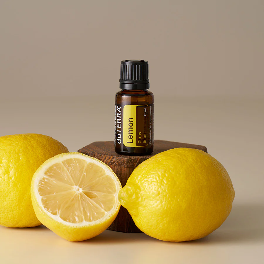 Warm lemon & ginger morning tonic